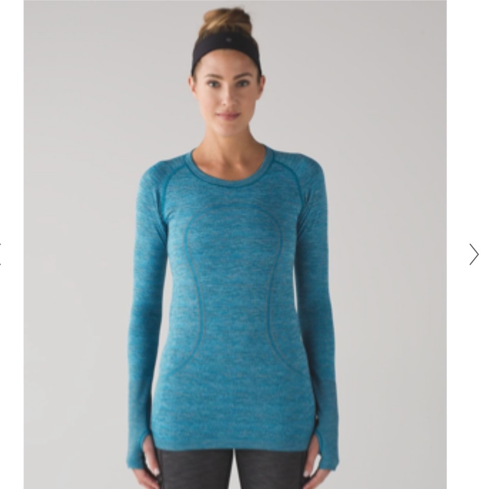 Lululemon Women Small 6 Top Long Sleeve Swiftly Tech Blue Black Striped Shirt